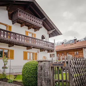alpenherz-wallgau.com-bavaria.com/